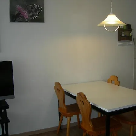 Bündawiese 6 *