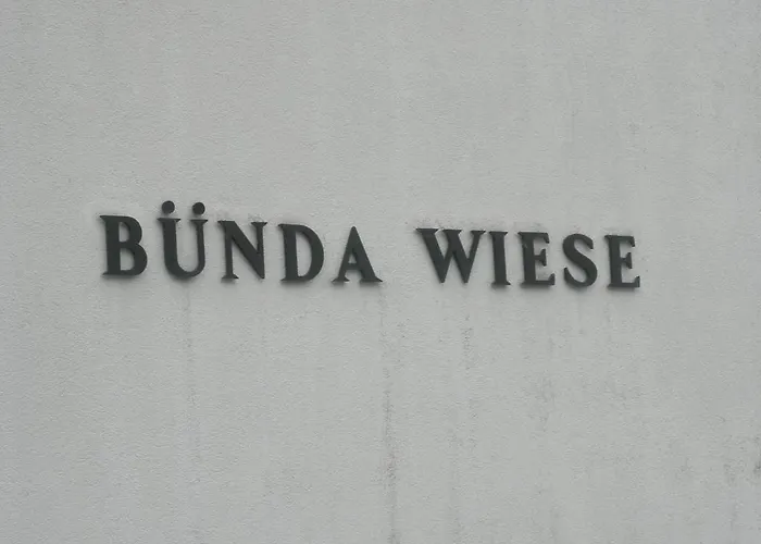 Buendawiese 6 *